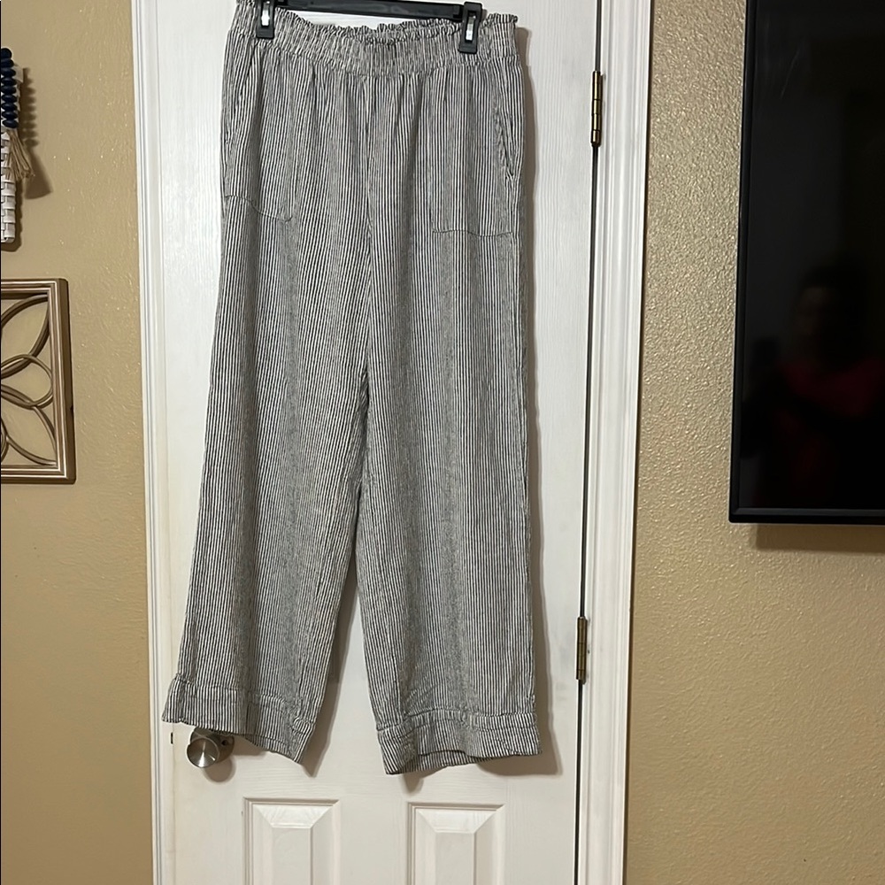 Time and Tru Gray Striped Pants
